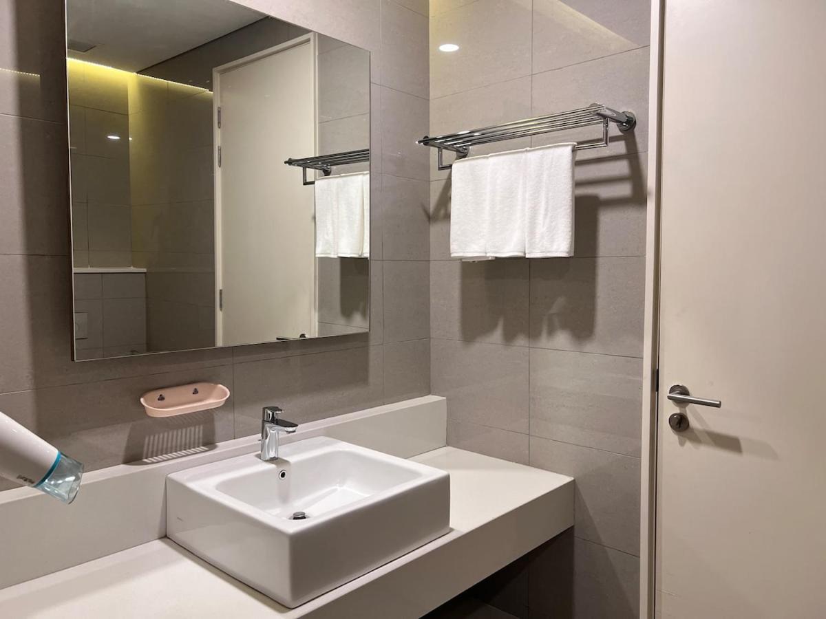 03 Tribeca Serviced I 5 Min To Pavilion Kl I 2r1b I Trx Tower View Kuala Lumpur